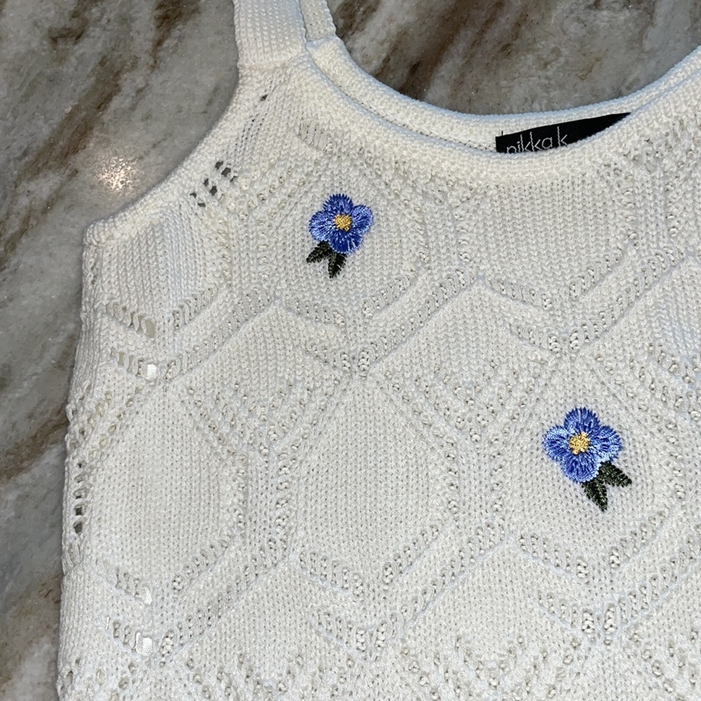 White Knit Tank w/ Blue Floral Appliqué - Picture 2 of 5
